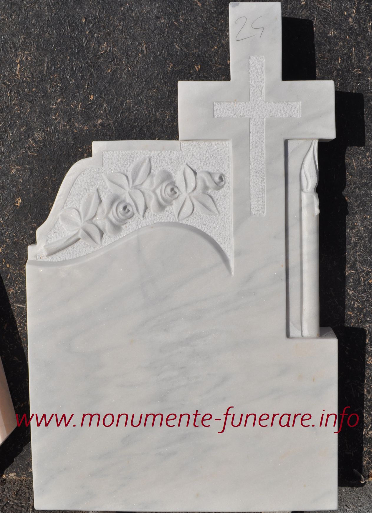 monument funerar model 24
